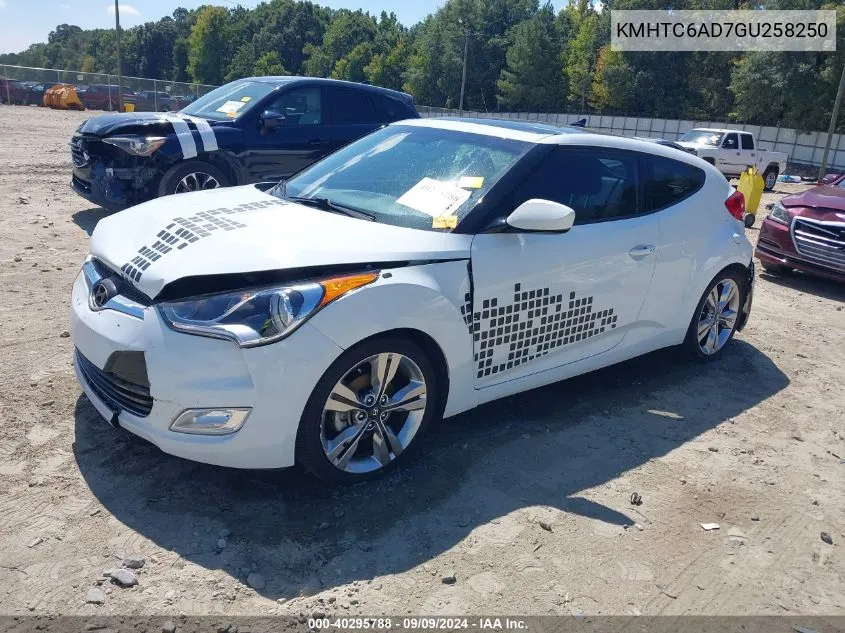 2016 Hyundai Veloster VIN: KMHTC6AD7GU258250 Lot: 40295788