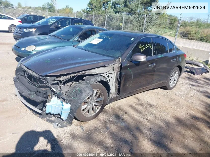 2014 Infiniti Q50 Premium VIN: JN1BV7AR9EM692634 Lot: 40255043