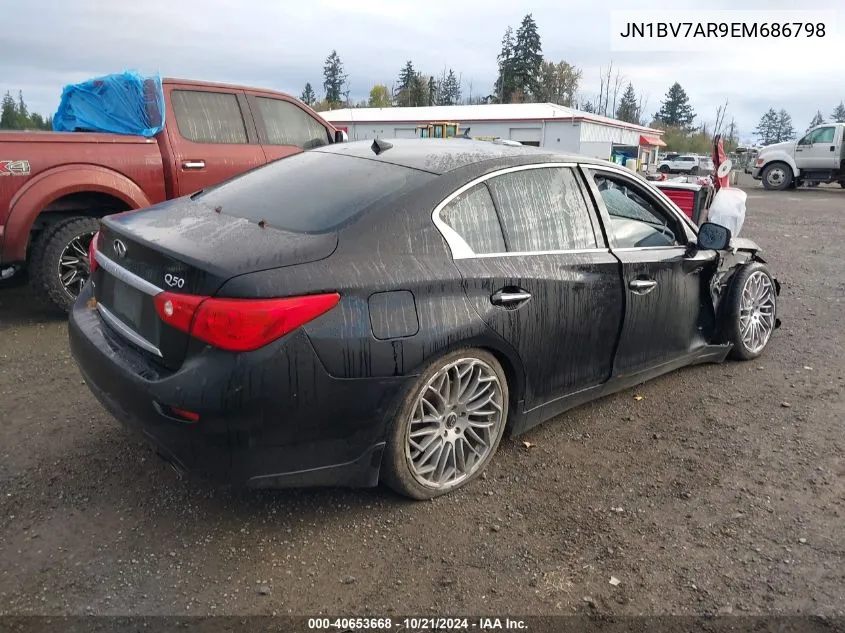 2014 Infiniti Q50 Premium VIN: JN1BV7AR9EM686798 Lot: 40653668