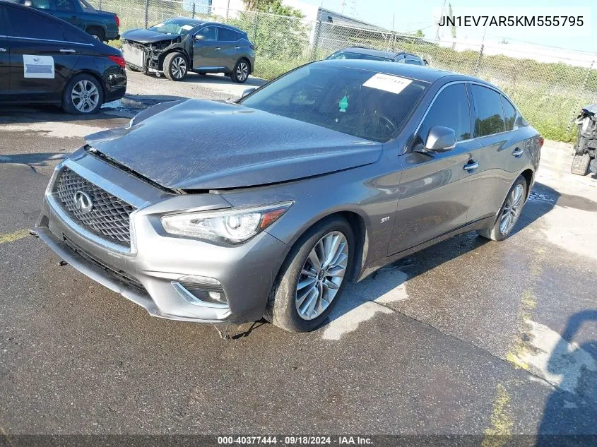 2019 Infiniti Q50 3.0T Luxe VIN: JN1EV7AR5KM555795 Lot: 40377444