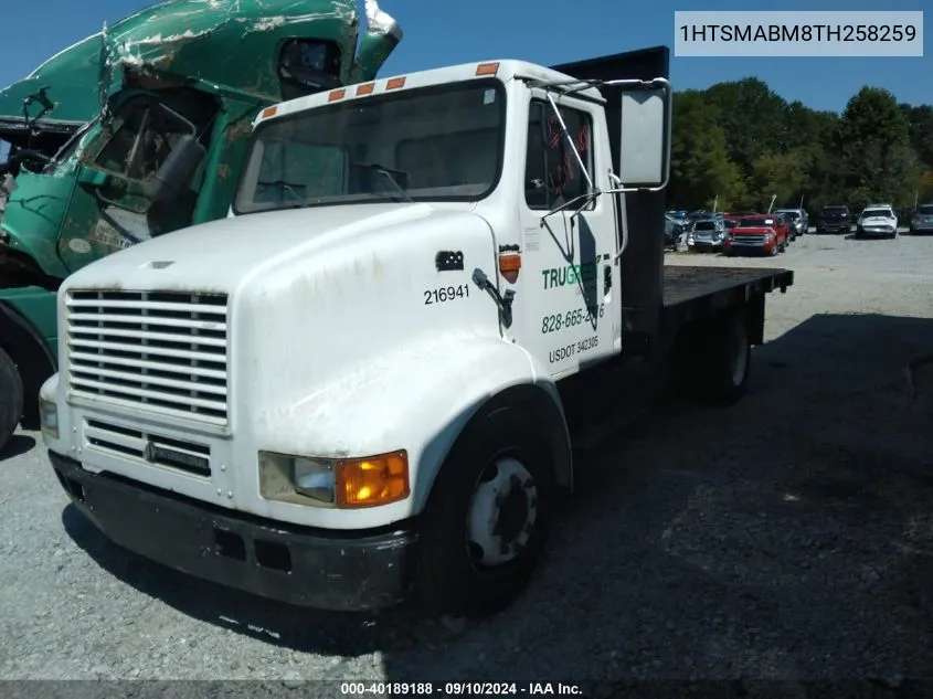 1996 International 4000 4700 VIN: 1HTSMABM8TH258259 Lot: 40189188