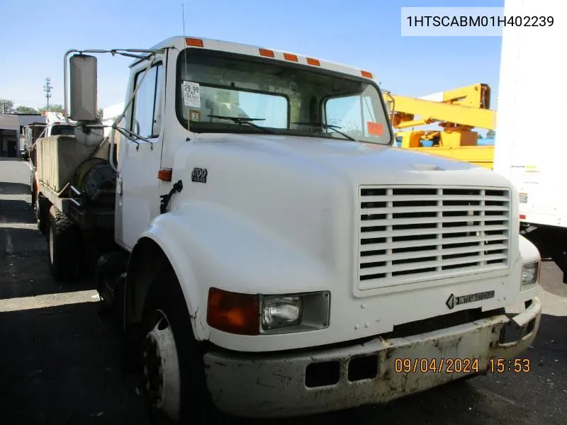 2001 International 4000 4700 VIN: 1HTSCABM01H402239 Lot: 40539483