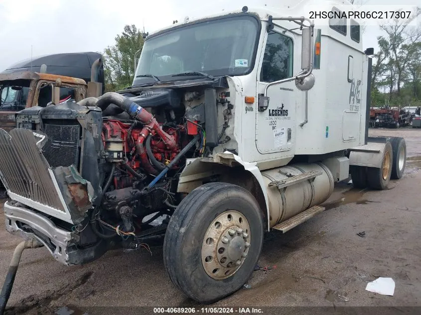 2006 International 9400 9400I VIN: 2HSCNAPR06C217307 Lot: 40689206