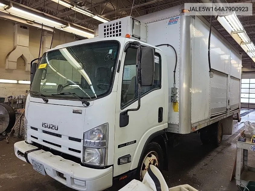 2010 Isuzu Dsl Reg VIN: JALE5W164A7900923 Lot: 40697114