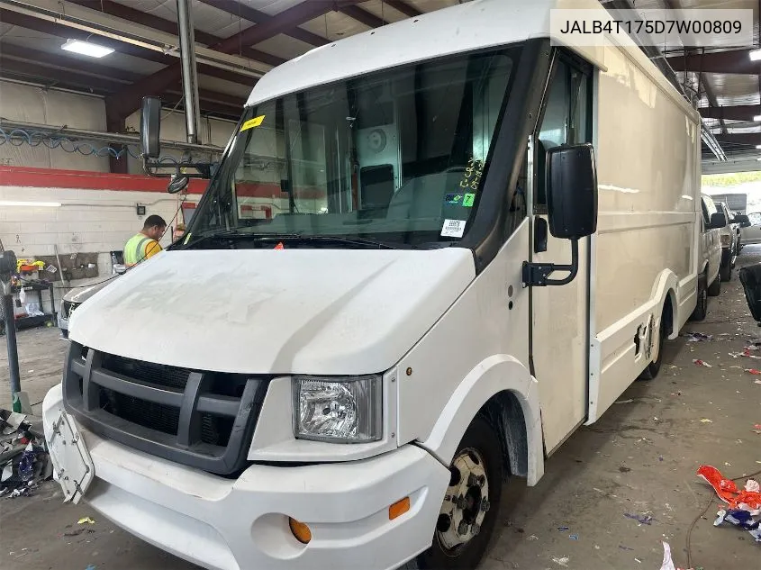 2013 Isuzu Commercial Van VIN: JALB4T175D7W00809 Lot: 40443316