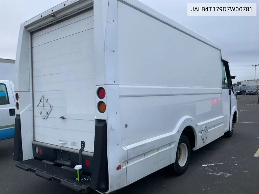 JALB4T179D7W00781 2013 Isuzu Commercial Van