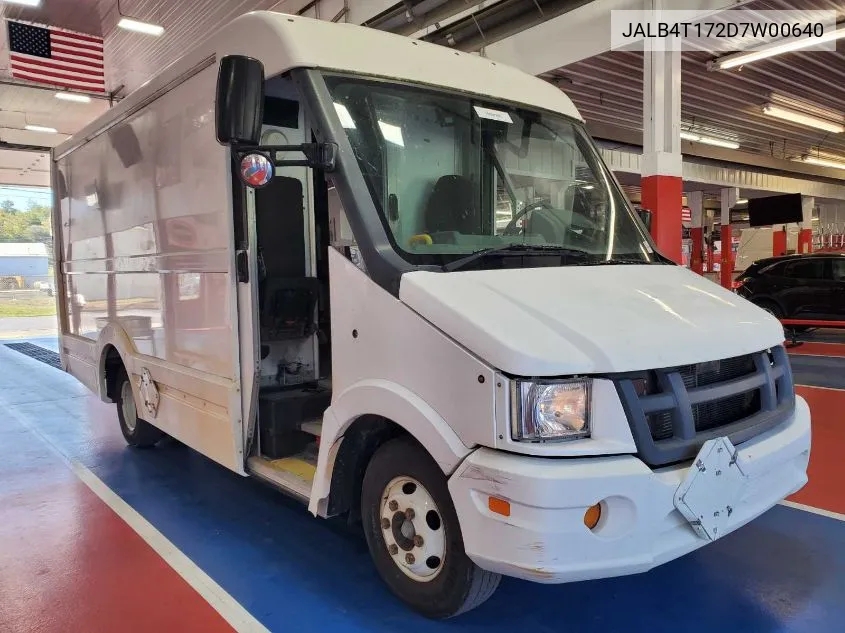 JALB4T172D7W00640 2013 Isuzu Commercial Van