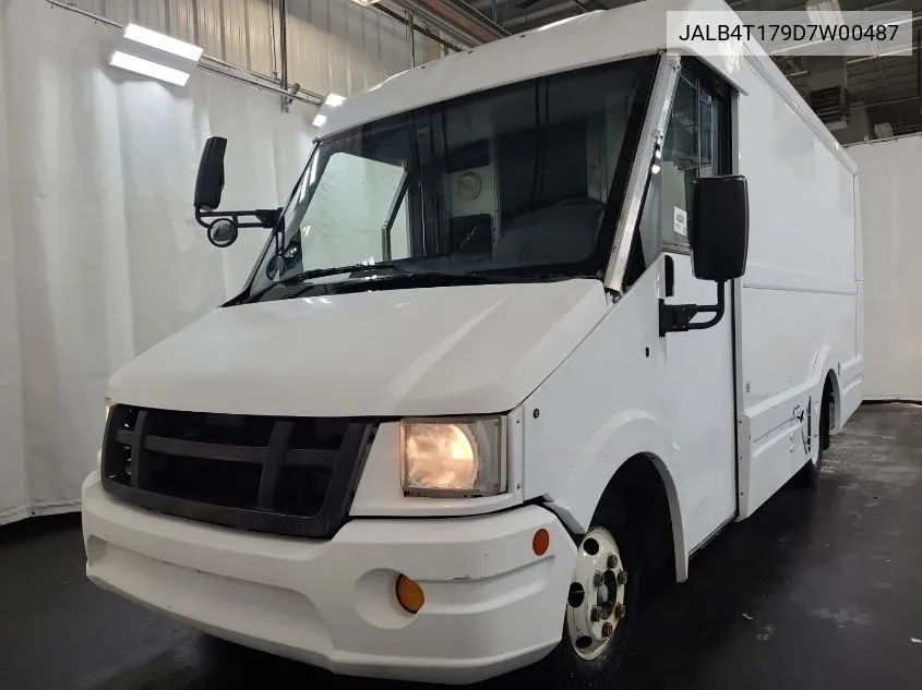 2013 Isuzu Commercial Van VIN: JALB4T179D7W00487 Lot: 40720902