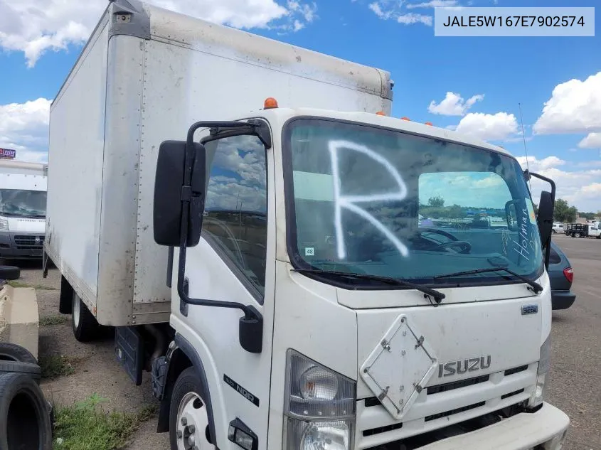 2014 Isuzu Dsl Reg At VIN: JALE5W167E7902574 Lot: 40361393