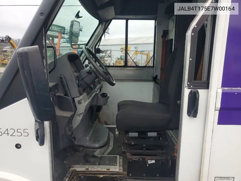 2014 Isuzu Commercial Van VIN: JALB4T175E7W00164 Lot: 40874519