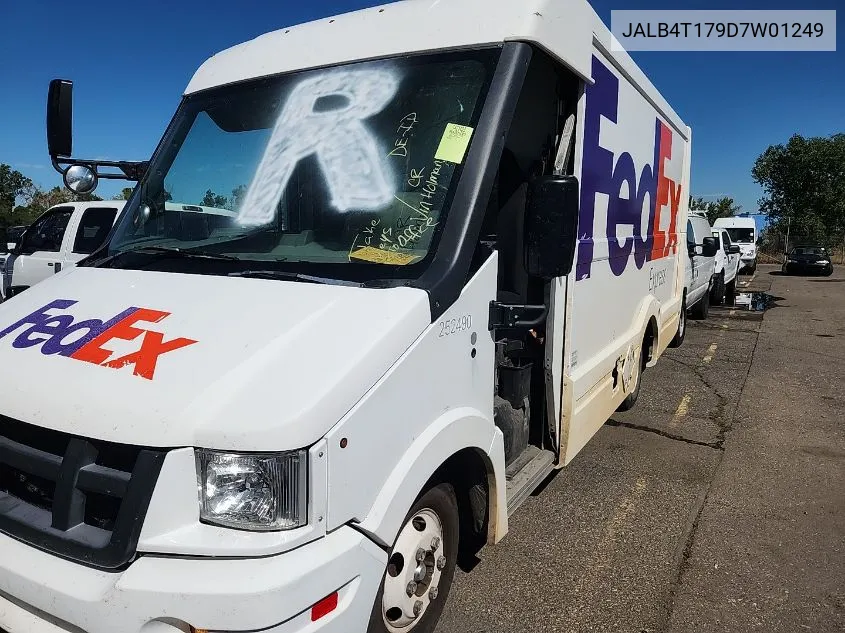 2013 Isuzu Commercial Van VIN: JALB4T179D7W01249 Lot: 40360276