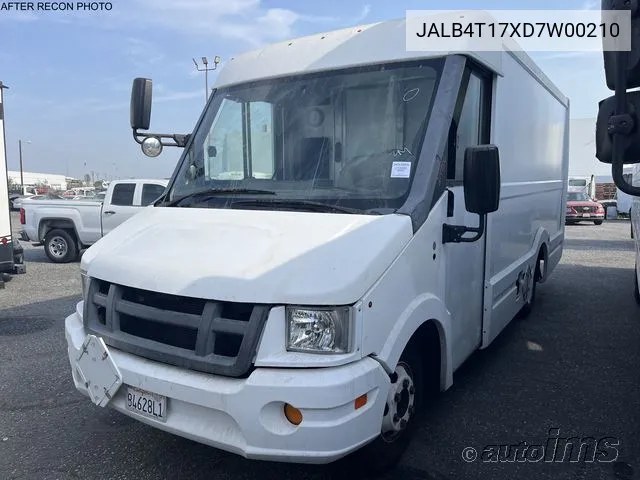 2013 Isuzu Commercial Van VIN: JALB4T17XD7W00210 Lot: 40613911