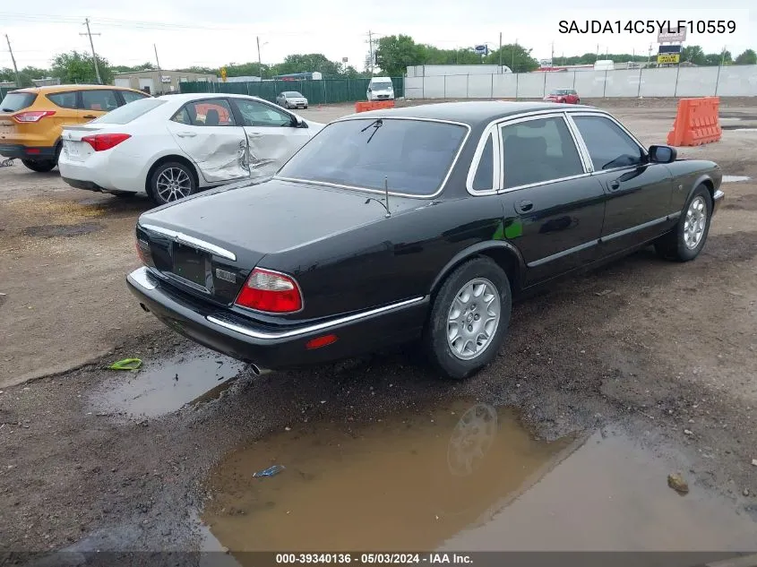 SAJDA14C5YLF10559 2000 Jaguar Xj8