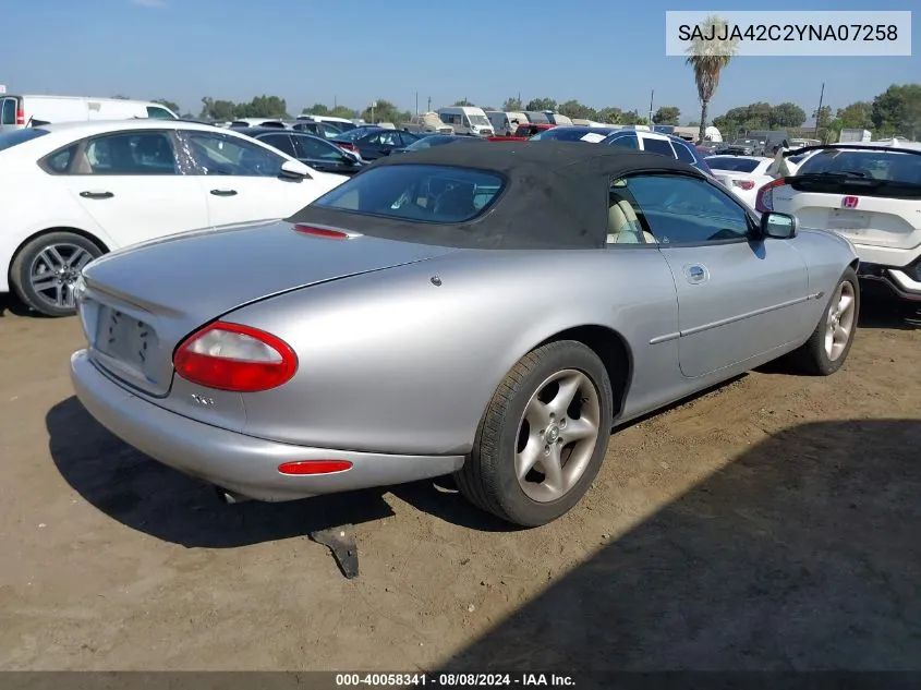 SAJJA42C2YNA07258 2000 Jaguar Xk8