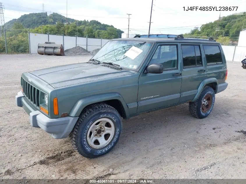 1J4FF48S5YL238677 2000 Jeep Cherokee Sport