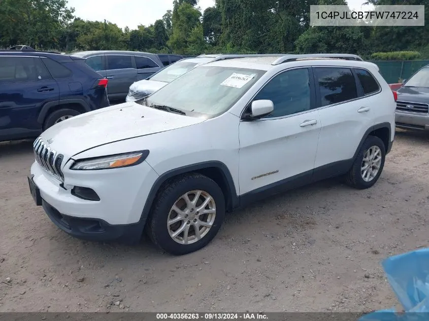 2015 Jeep Cherokee Latitude VIN: 1C4PJLCB7FW747224 Lot: 40356263