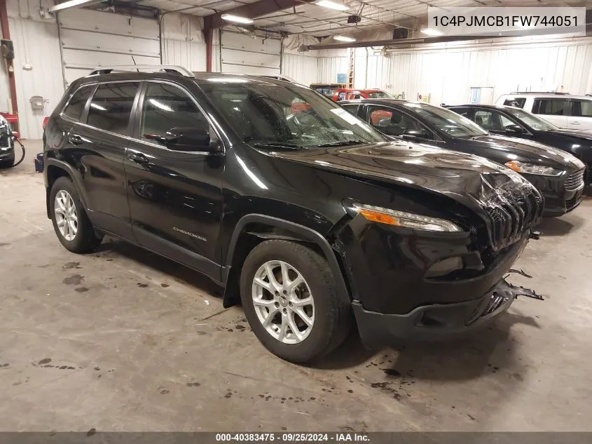 2015 Jeep Cherokee Latitude VIN: 1C4PJMCB1FW744051 Lot: 40383475