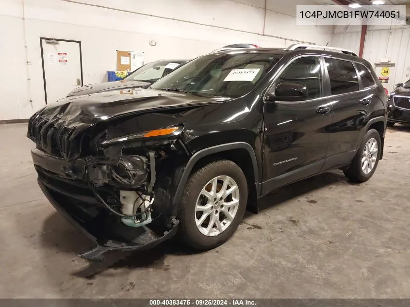 2015 Jeep Cherokee Latitude VIN: 1C4PJMCB1FW744051 Lot: 40383475