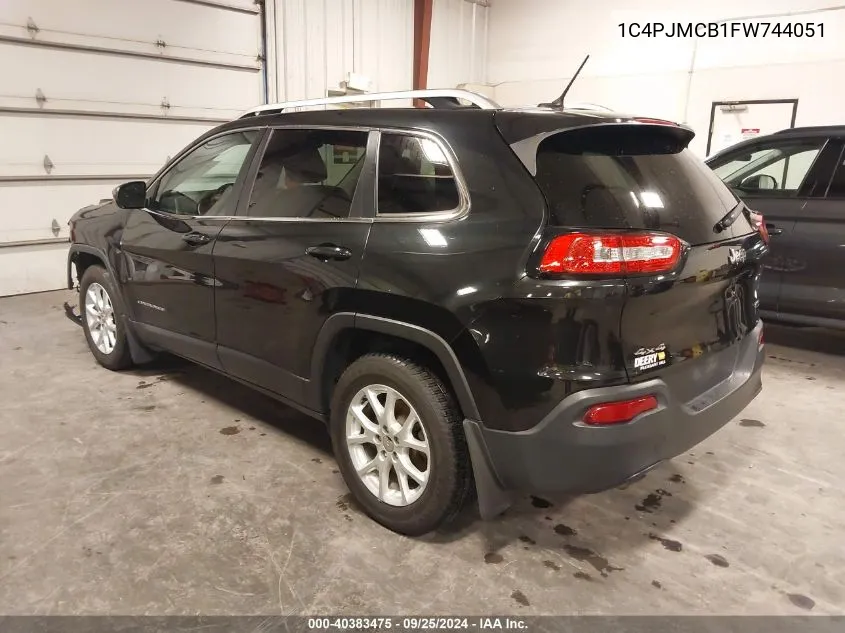 2015 Jeep Cherokee Latitude VIN: 1C4PJMCB1FW744051 Lot: 40383475