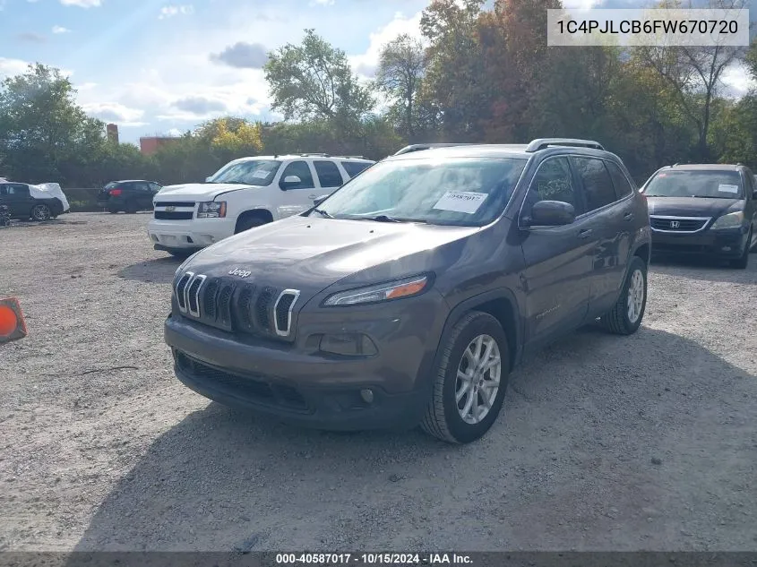 2015 Jeep Cherokee Latitude VIN: 1C4PJLCB6FW670720 Lot: 40587017