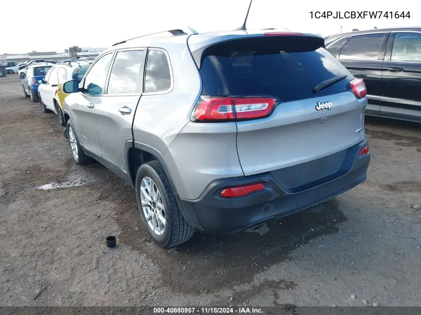 2015 Jeep Cherokee Latitude VIN: 1C4PJLCBXFW741644 Lot: 40880957