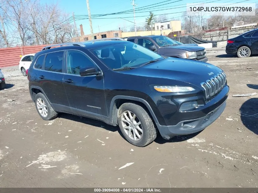 2016 Jeep Cherokee Latitude VIN: 1C4PJLCS7GW372968 Lot: 39094008