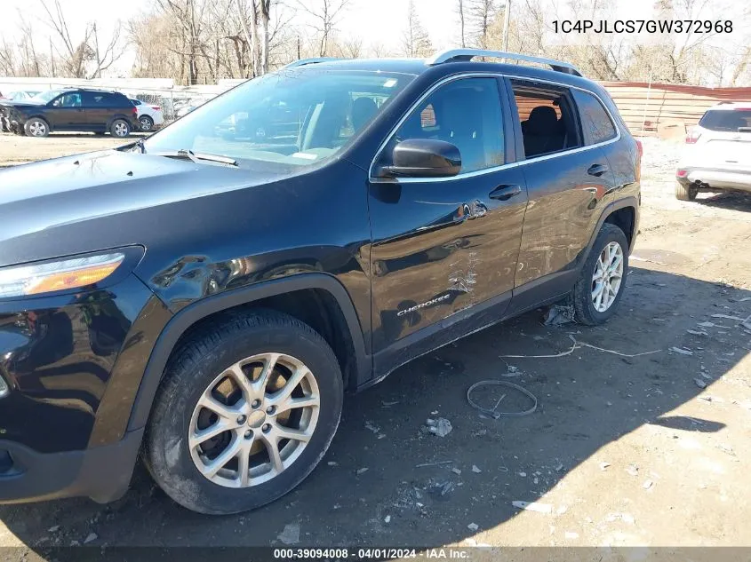 2016 Jeep Cherokee Latitude VIN: 1C4PJLCS7GW372968 Lot: 39094008