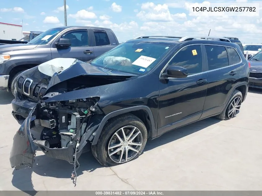 2016 Jeep Cherokee Latitude VIN: 1C4PJLCSXGW257782 Lot: 39831482