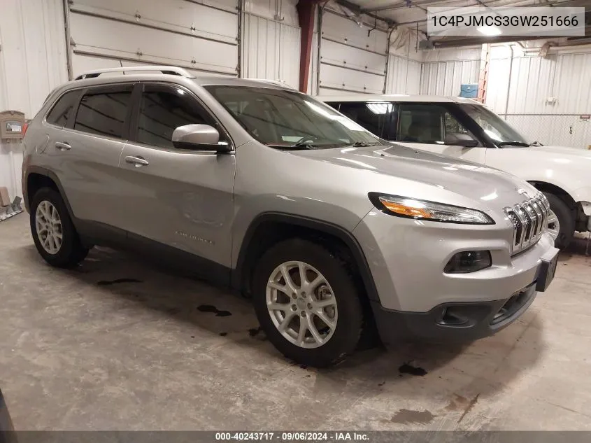 2016 Jeep Cherokee Latitude VIN: 1C4PJMCS3GW251666 Lot: 40243717