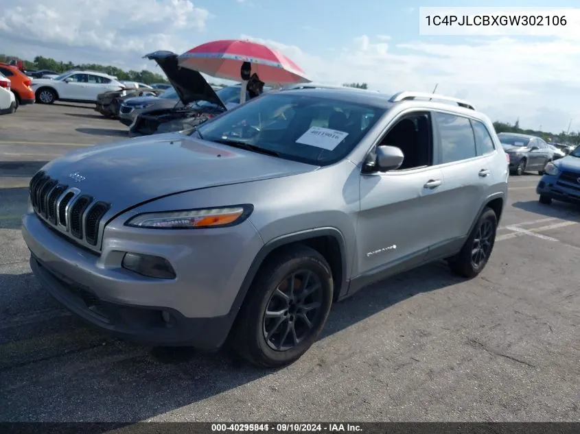 2016 Jeep Cherokee Latitude VIN: 1C4PJLCBXGW302106 Lot: 40295841