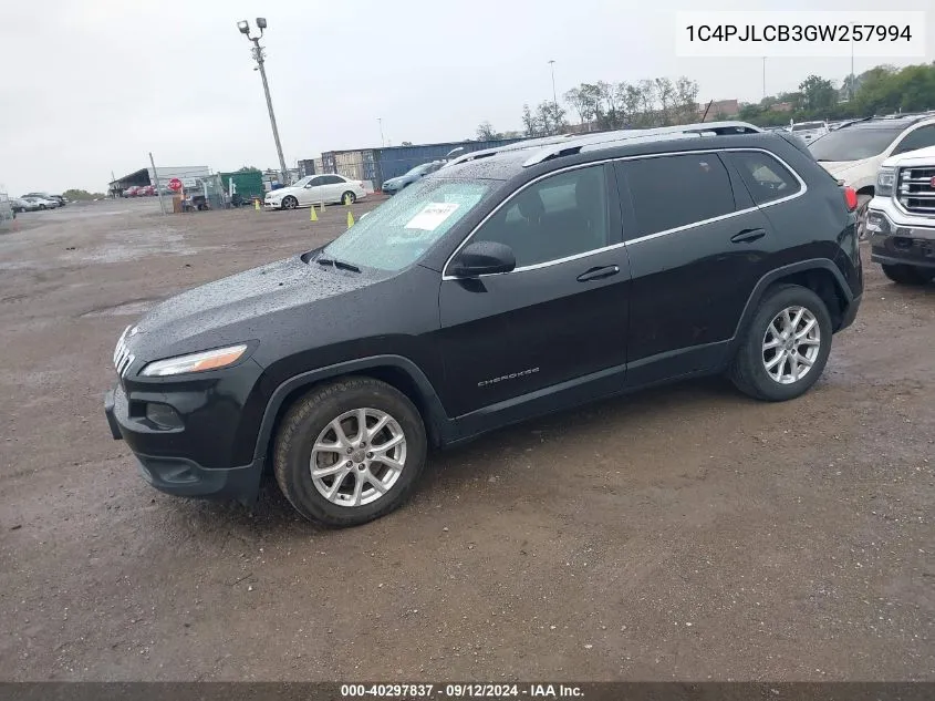 2016 Jeep Cherokee Latitude VIN: 1C4PJLCB3GW257994 Lot: 40297837