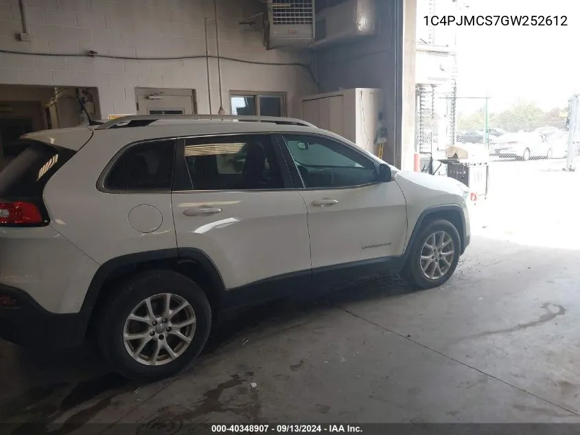 1C4PJMCS7GW252612 2016 Jeep Cherokee Latitude