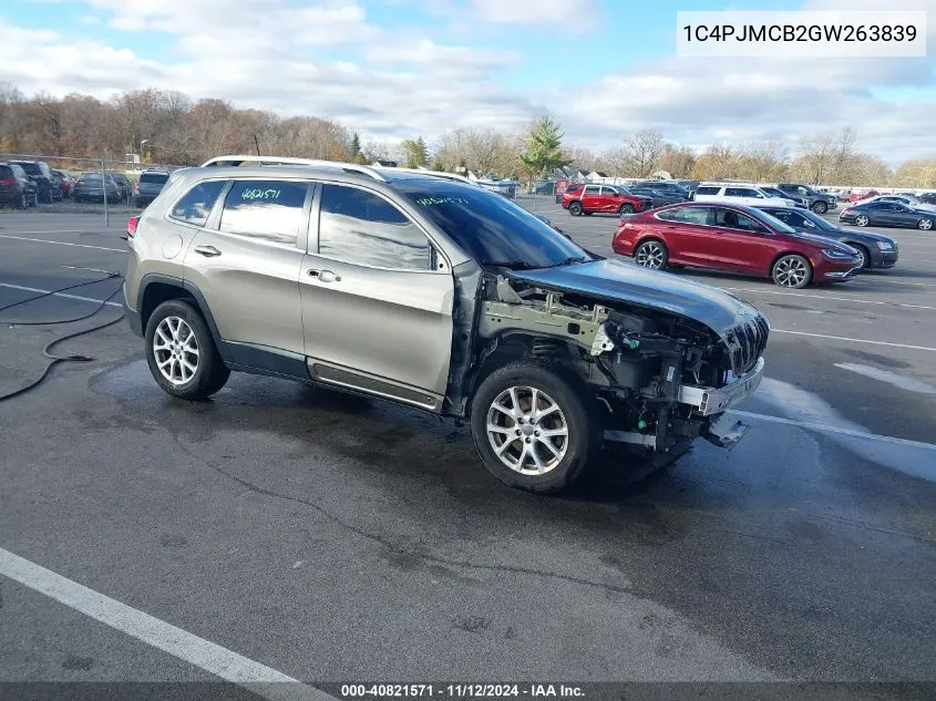 1C4PJMCB2GW263839 2016 Jeep Cherokee Latitude