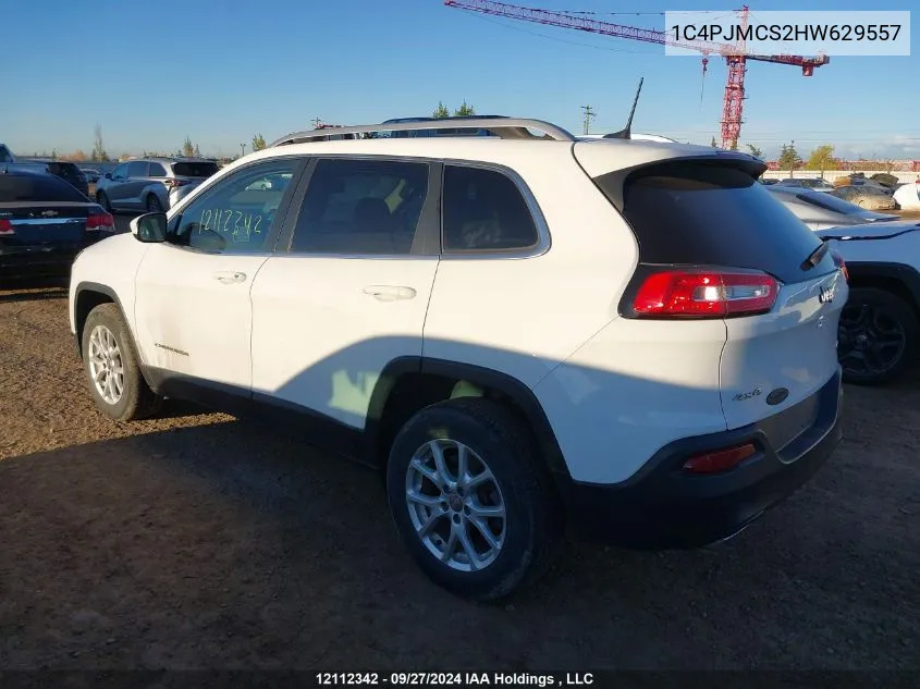 2017 Jeep Cherokee Latitude VIN: 1C4PJMCS2HW629557 Lot: 12112342