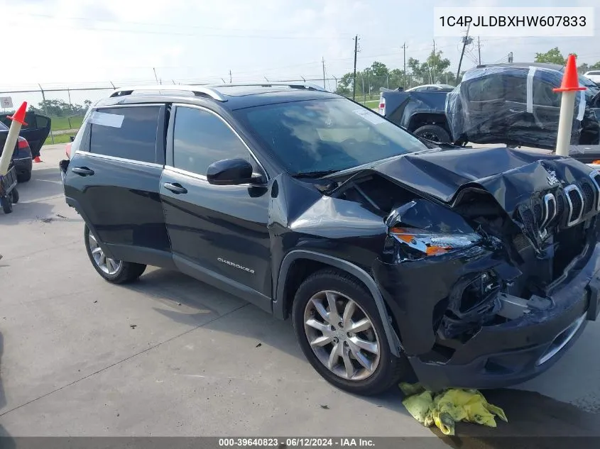 2017 Jeep Cherokee Limited Fwd VIN: 1C4PJLDBXHW607833 Lot: 39640823