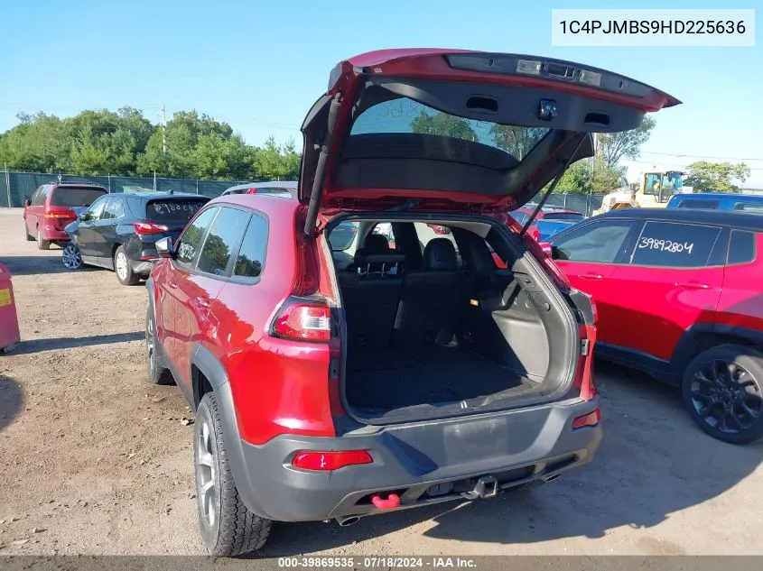 2017 Jeep Cherokee Trailhawk VIN: 1C4PJMBS9HD225636 Lot: 39869535