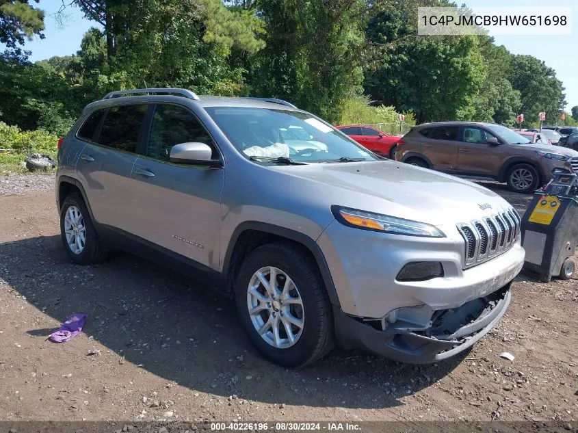 2017 Jeep Cherokee Latitude 4X4 VIN: 1C4PJMCB9HW651698 Lot: 40226196