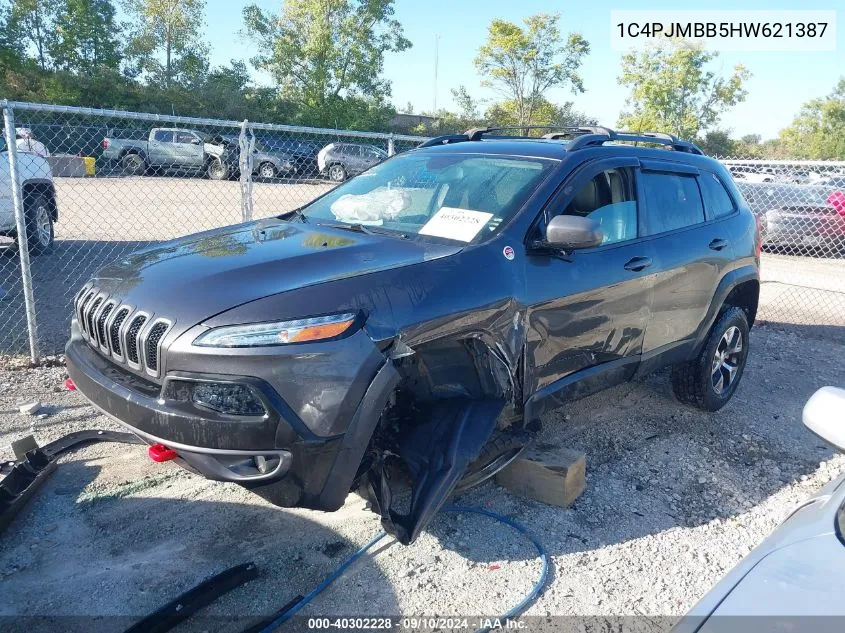 2017 Jeep Cherokee Trailhawk VIN: 1C4PJMBB5HW621387 Lot: 40302228