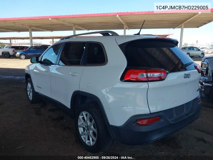 1C4PJMCB7HD229005 2017 Jeep Cherokee Latitude 4X4