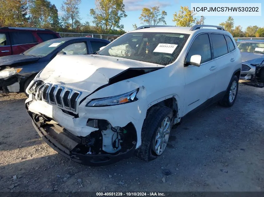 2017 Jeep Cherokee Latitude 4X4 VIN: 1C4PJMCS7HW530202 Lot: 40551239