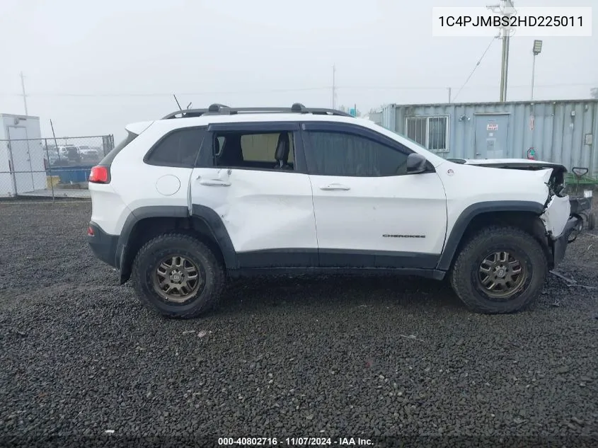 2017 Jeep Cherokee Trailhawk L Plus 4X4 VIN: 1C4PJMBS2HD225011 Lot: 40802716