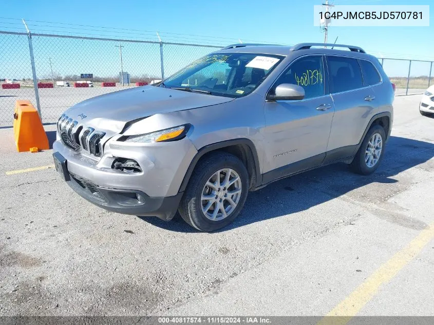 2018 Jeep Cherokee Latitude 4X4 VIN: 1C4PJMCB5JD570781 Lot: 40817574