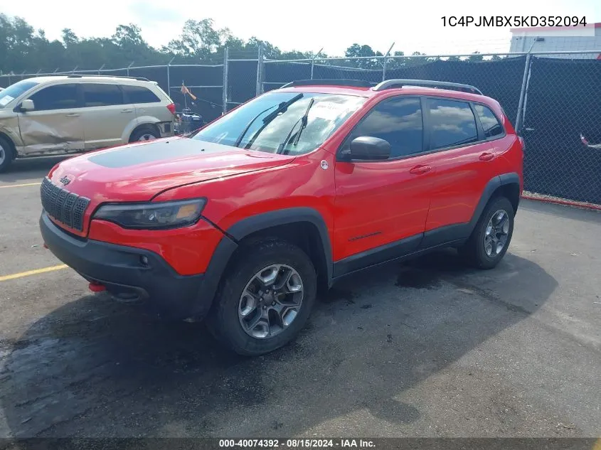 1C4PJMBX5KD352094 2019 Jeep Cherokee Trailhawk 4X4