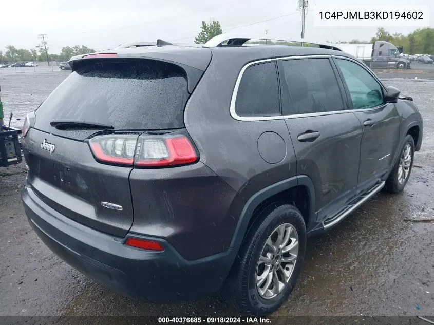 2019 Jeep Cherokee Latitude Plus 4X4 VIN: 1C4PJMLB3KD194602 Lot: 40376685