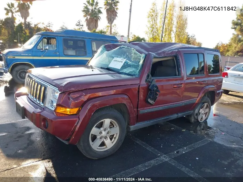 2007 Jeep Commander Sport VIN: 1J8HG48K47C611842 Lot: 40836490