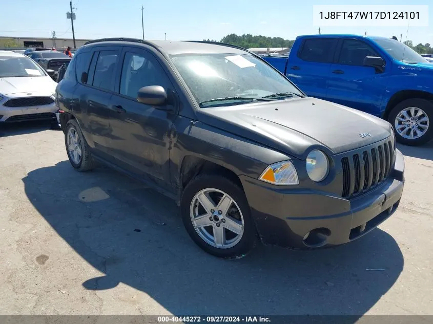 2007 Jeep Compass Sport VIN: 1J8FT47W17D124101 Lot: 40445272