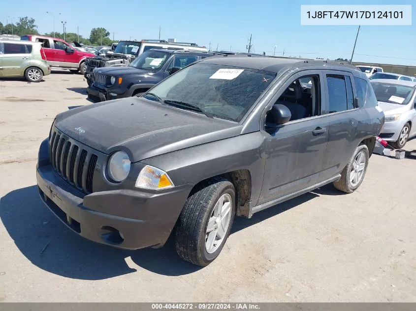 2007 Jeep Compass Sport VIN: 1J8FT47W17D124101 Lot: 40445272