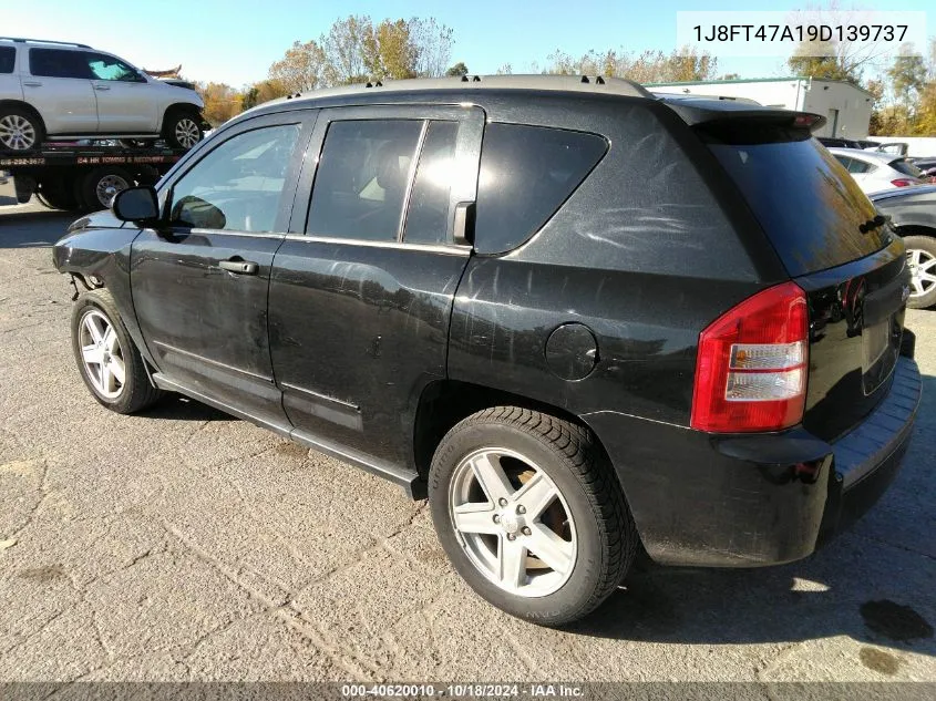 2009 Jeep Compass Sport VIN: 1J8FT47A19D139737 Lot: 40620010