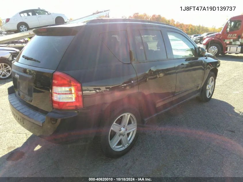 2009 Jeep Compass Sport VIN: 1J8FT47A19D139737 Lot: 40620010