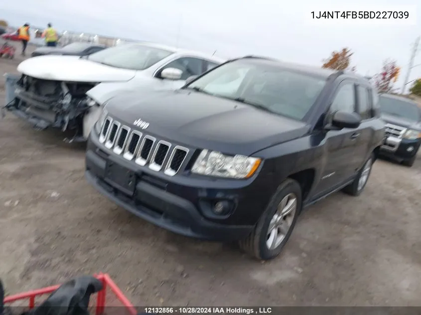 2011 Jeep Compass VIN: 1J4NT4FB5BD227039 Lot: 12132856